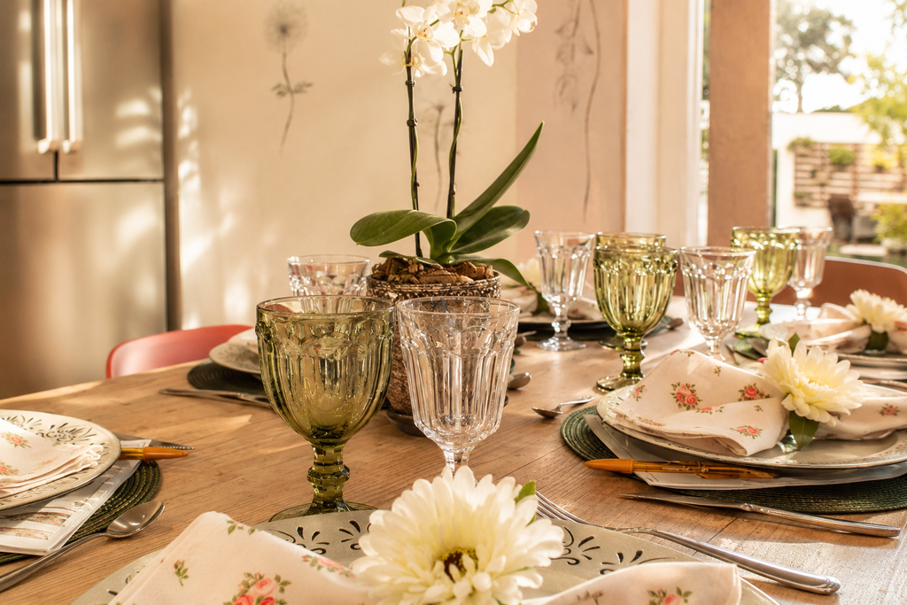 Como receber bem em casa com mesa posta simples e acolhedora